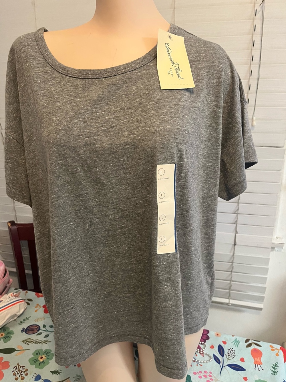 Target Heather Gray Short Sleeve Women's Tee
